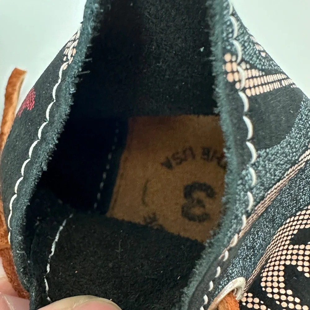 HTF Unique Mon Petit Shoes Oxfords Size 3 Leather Camouflage Baby Shoes‎